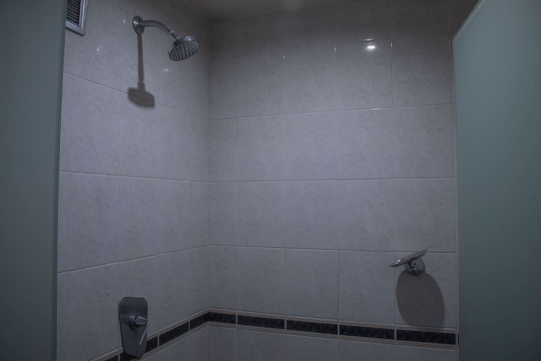 H_Suite_14_1080