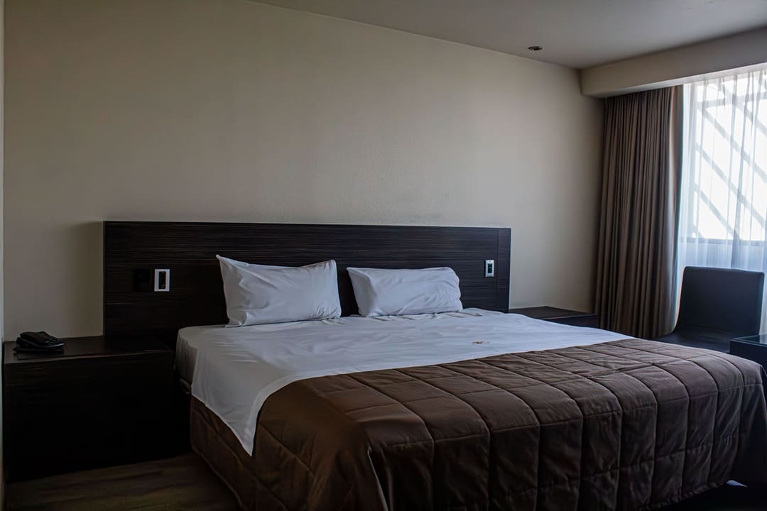 H_Suite_3_1080