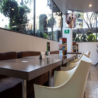 Restaurant_1_400
